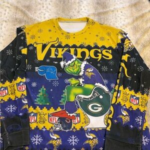 Vikings / Greenbay Graphic Men's Crewneck Sweater - Yellow and Blue